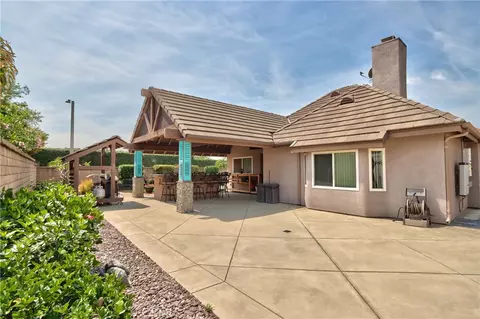 Exterior - 1986 White Rabbit, Upland, CA 91784 photo 3 of 10