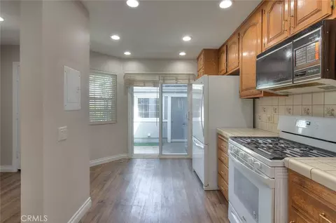 700 E Lake Dr E #7, Orange, CA 92866 photo 21