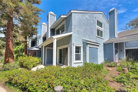 700 E Lake Dr E #7, Orange, CA 92866