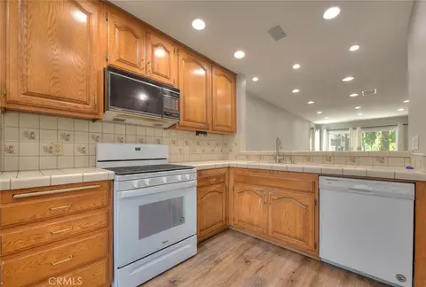 700 E Lake Dr E #7, Orange, CA 92866 photo 18