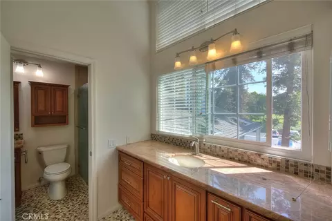 700 E Lake Dr E #7, Orange, CA 92866 photo 34