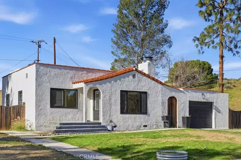 16070 Baker Cyn, Canyon Country, CA 91390