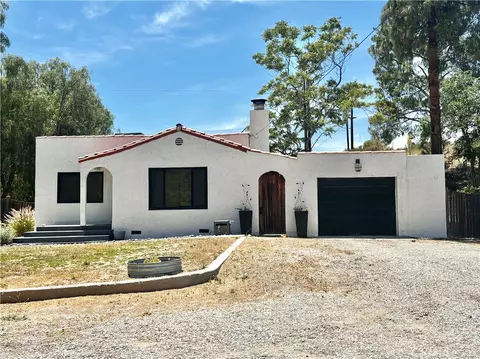 16070 Baker Cyn, Canyon Country, CA 91390