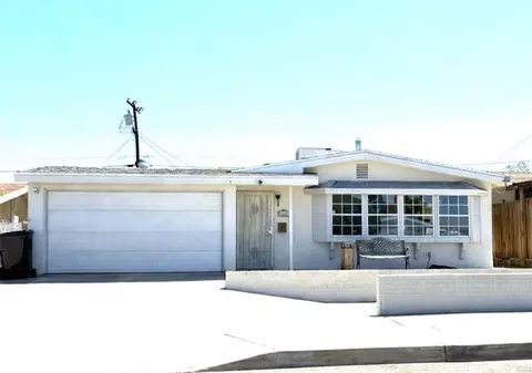 1700 Sunrise Rd, Barstow, CA 92311