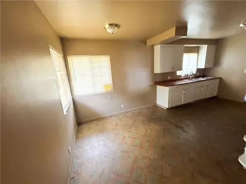 Living - 206 E Fig Ave, Monrovia, CA 91016 photo 5 of 5