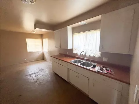 Kitchen - 206 E Fig Ave, Monrovia, CA 91016 photo 2 of 3
