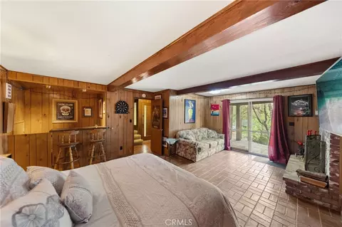 Bedroom - 1159 Twin Lakes Dr, Wrightwood, CA 92397 photo 6 of 7