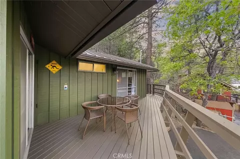 Exterior - 1159 Twin Lakes Dr, Wrightwood, CA 92397 photo 7 of 18