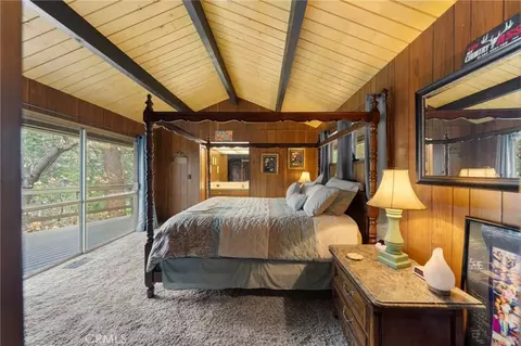 Bedroom - 1159 Twin Lakes Dr, Wrightwood, CA 92397 photo 1 of 7