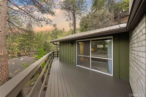 Exterior - 1159 Twin Lakes Dr, Wrightwood, CA 92397 photo 11 of 18