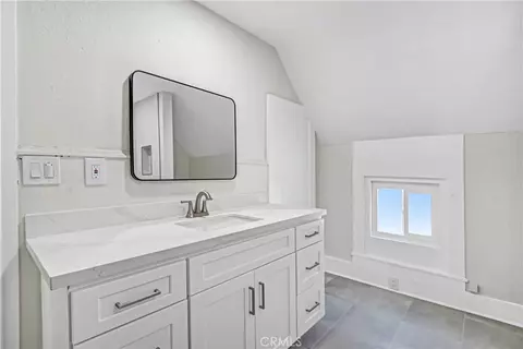 Bath - 1143 Orange, Redlands, CA 92374 photo 1 of 2