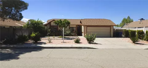 38053 Pinion Ct, Palmdale, CA 93552