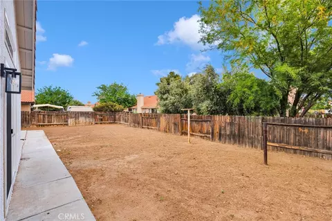 Exterior - 10460 Bouquet Ave, Adelanto, CA 92301 photo 5 of 8