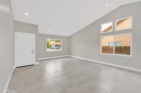 Living - 10460 Bouquet Ave, Adelanto, CA 92301 photo 4 of 7