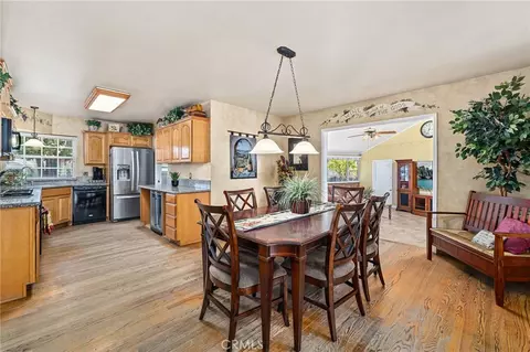 Dining - 222 Wagonwheel, Glendora, CA 91741 photo 1 of 3