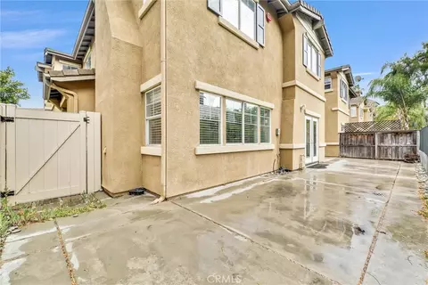 Exterior - 41299 Ashton #A, Temecula, CA 92592 photo 4 of 5