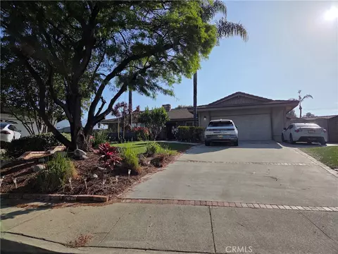2324 Dana Ct, Claremont, CA 91711
