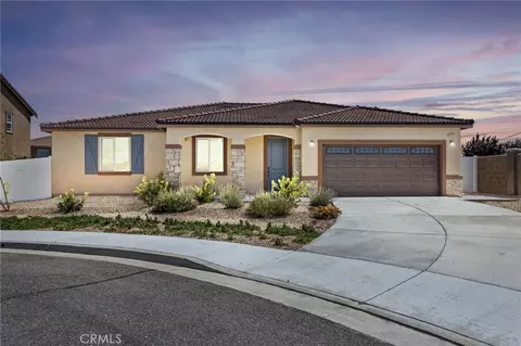 8507 Stockton Ave, Hesperia, CA 92344