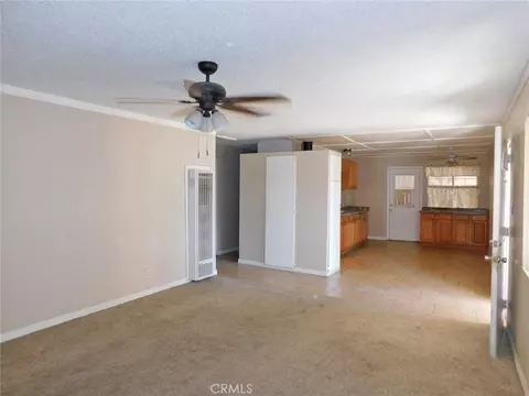 Living - 25516 Agate, Barstow, CA 92311 photo 2 of 2