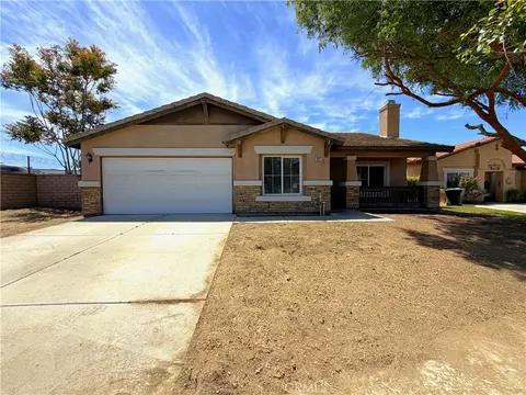 801 Aria Rd, Hemet, CA 92543