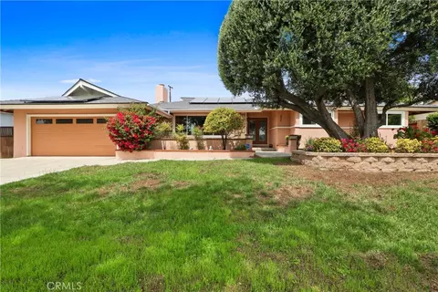 925 Maryhurst Dr, Claremont, CA 91711