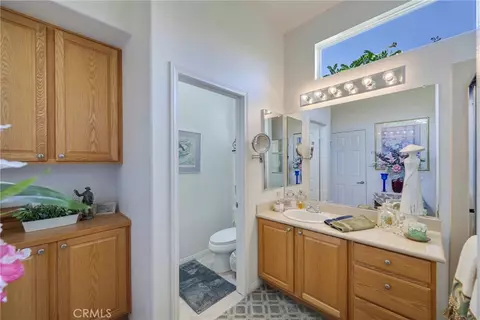 Bath - 80437 Inverness Ct, Indio, CA 92201 photo 2 of 5