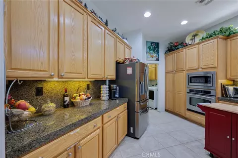 Kitchen - 80437 Inverness Ct, Indio, CA 92201 photo 5 of 7