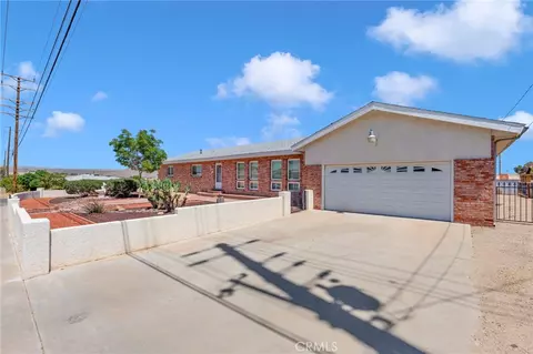 Exterior - 1231 Mecca Dr, Barstow, CA 92311 photo 2 of 12