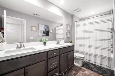Bath - 29403 Stageline, Menifee, CA 92584 photo 5 of 5