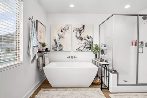 Bath - 29403 Stageline, Menifee, CA 92584 photo 3 of 5