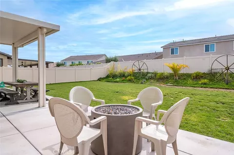 Exterior - 29403 Stageline, Menifee, CA 92584 photo 7 of 10