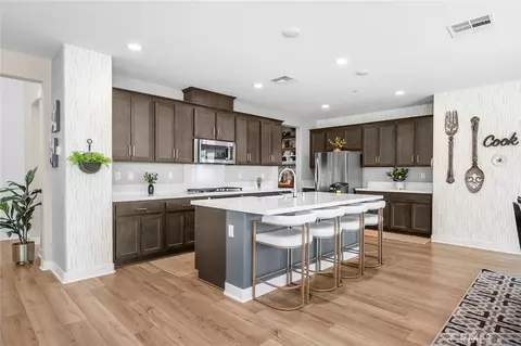 Kitchen - 29403 Stageline, Menifee, CA 92584 photo 1 of 4