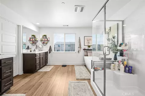 Bath - 29403 Stageline, Menifee, CA 92584 photo 2 of 5
