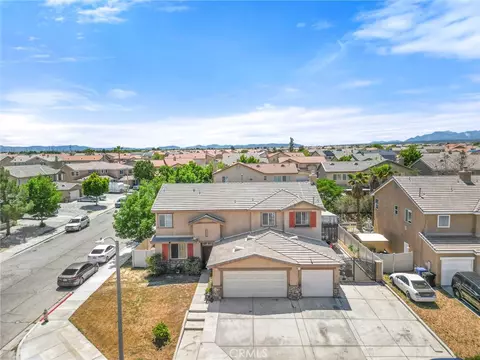 12419 Ojo Caliente, Victorville, CA 92392