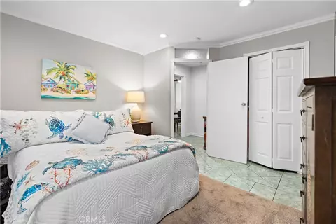 215 Wichita Ave #306, Huntington Beach, CA 92648