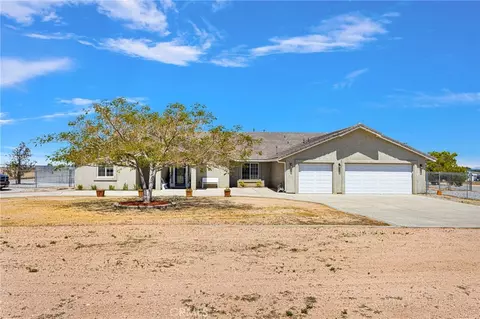 8828 Vincent Ct, Oak Hills, CA 92344