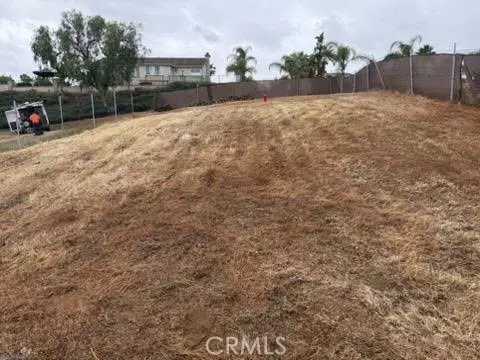 0 Runner Rdg, Riverside, CA 92503 photo 3