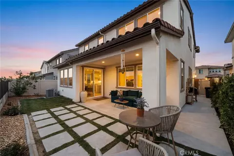 Exterior - 32259 Hillstone St, Temecula, CA 92591 photo 2 of 17