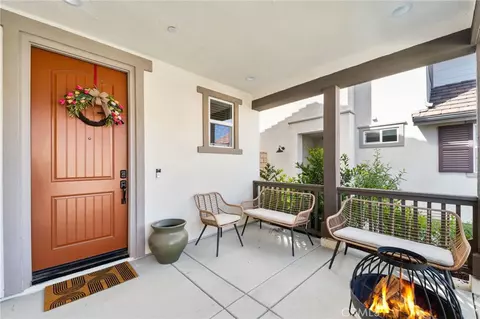 Exterior - 32259 Hillstone St, Temecula, CA 92591 photo 4 of 17