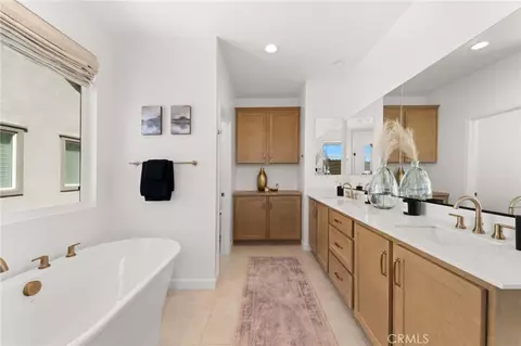 Entry Way - 32259 Hillstone St, Temecula, CA 92591 photo 3 of 3