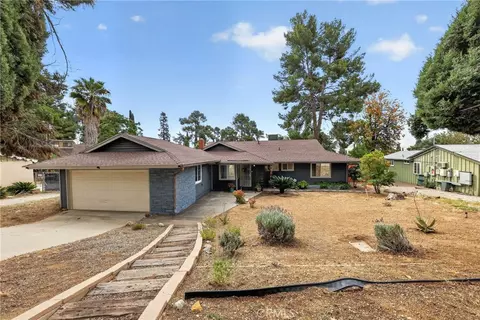 96 W Repplier, Banning, CA 92220