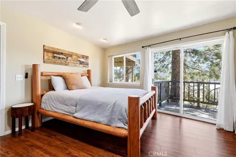 Bedroom - 996 Feather Mtn, Big Bear City, CA 92314 photo 2 of 7