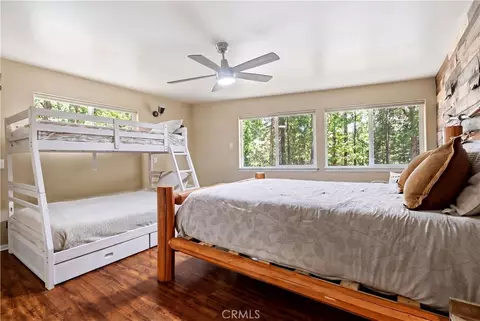 Bedroom - 996 Feather Mtn, Big Bear City, CA 92314 photo 7 of 7