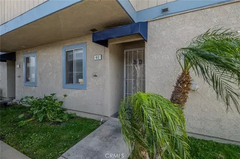 9240 Date St, Fontana, CA 92335