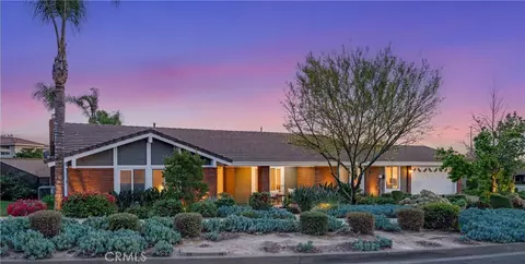 2120 Capuchin Way, Claremont, CA 91711