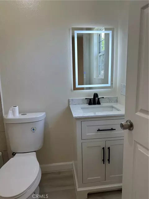 Bath - 1218 Edith Ave #E, Alhambra, CA 91803 photo 5 of 5