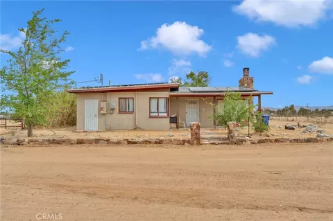 21992 Wren St, Apple Valley, CA 92308