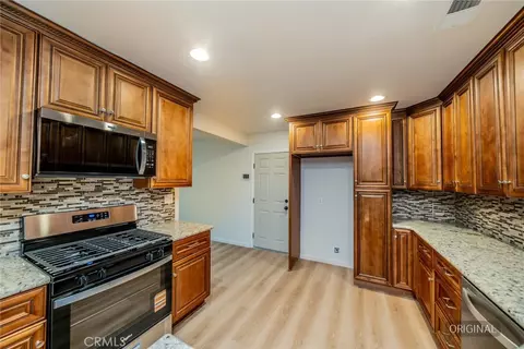 Other - 8901 Glencoe Dr, Riverside, CA 92503 photo 5 of 11
