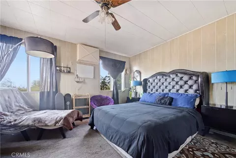 Bedroom - 60153 Stearman, Landers, CA 92285 photo 3 of 4