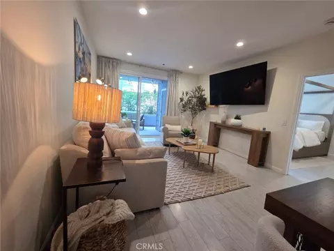 20371 Bluffside Cir #B101, Huntington Beach, CA 92646